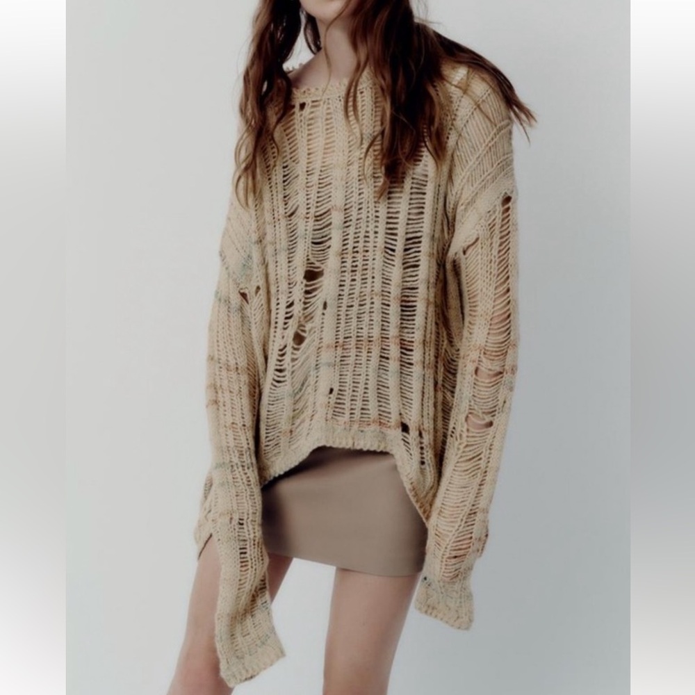Brand New Zara Sweater - Size Small